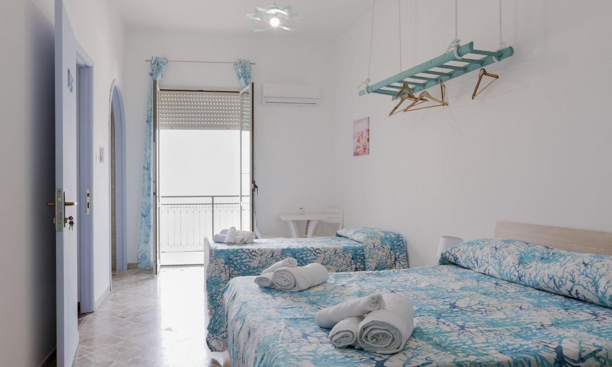 Umari Rooms Castellammare del Golfo Kültér fotó