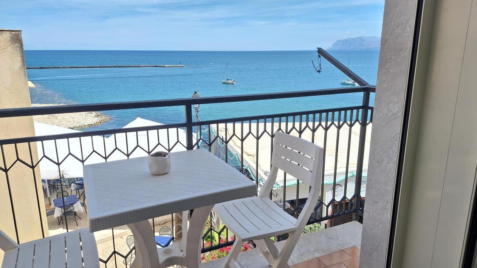 Umari Rooms Castellammare del Golfo Kültér fotó